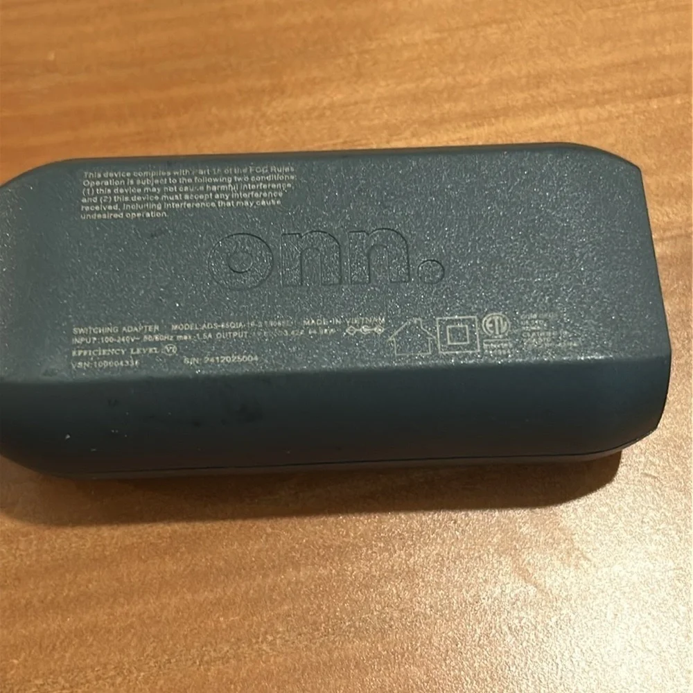 Onn universal 65W Laptop Charging Adapter